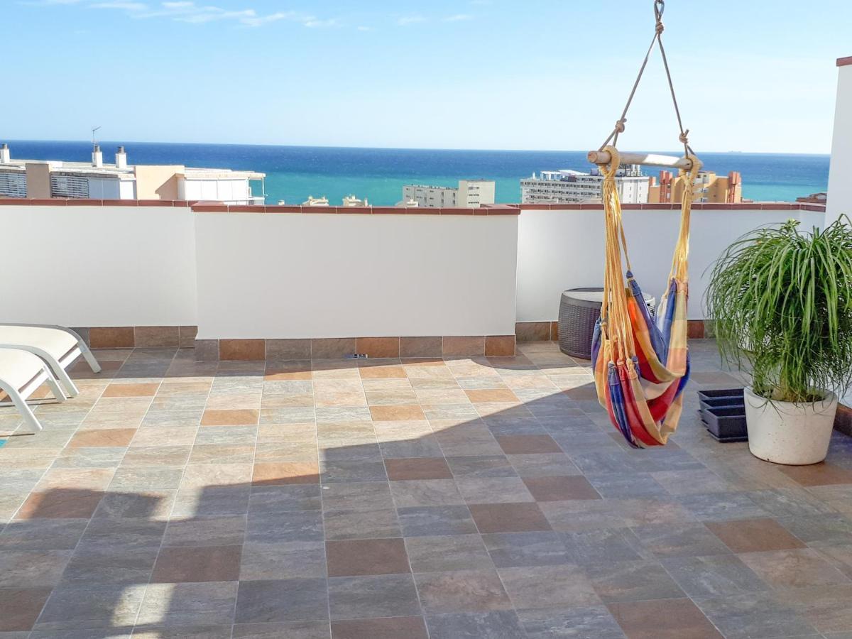 Atico Duplex Con Vistas Al Mar. Dos Plazas De Garaje Daire Torremolinos Dış mekan fotoğraf