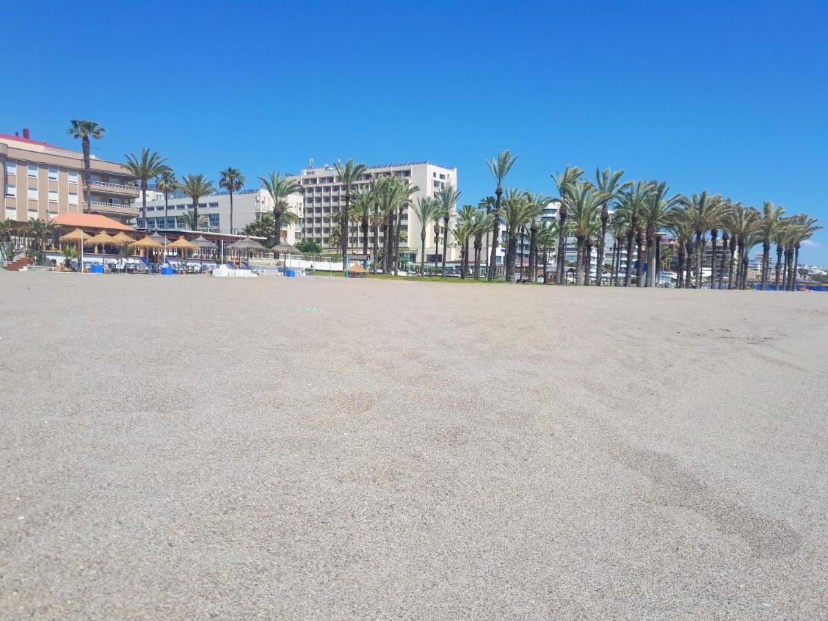 Atico Duplex Con Vistas Al Mar. Dos Plazas De Garaje Daire Torremolinos Dış mekan fotoğraf
