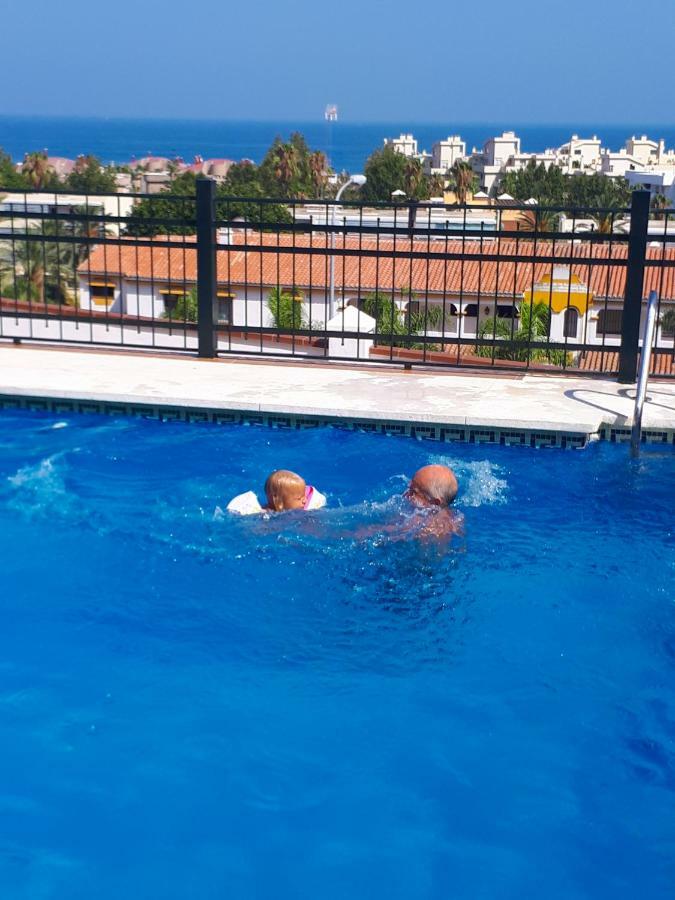 Atico Duplex Con Vistas Al Mar. Dos Plazas De Garaje Daire Torremolinos Dış mekan fotoğraf